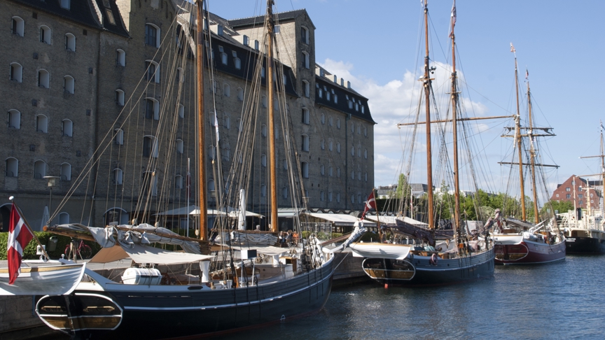 Admiral Hotel